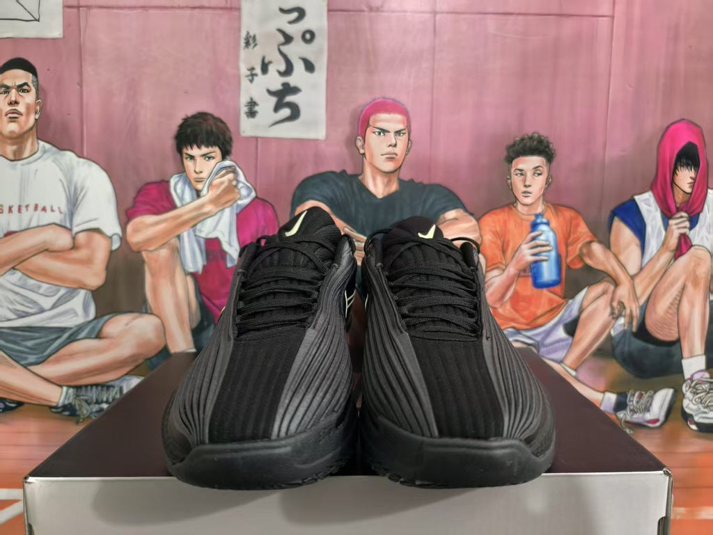 Nike Black Basketball Sneakers with ZoomX Detail