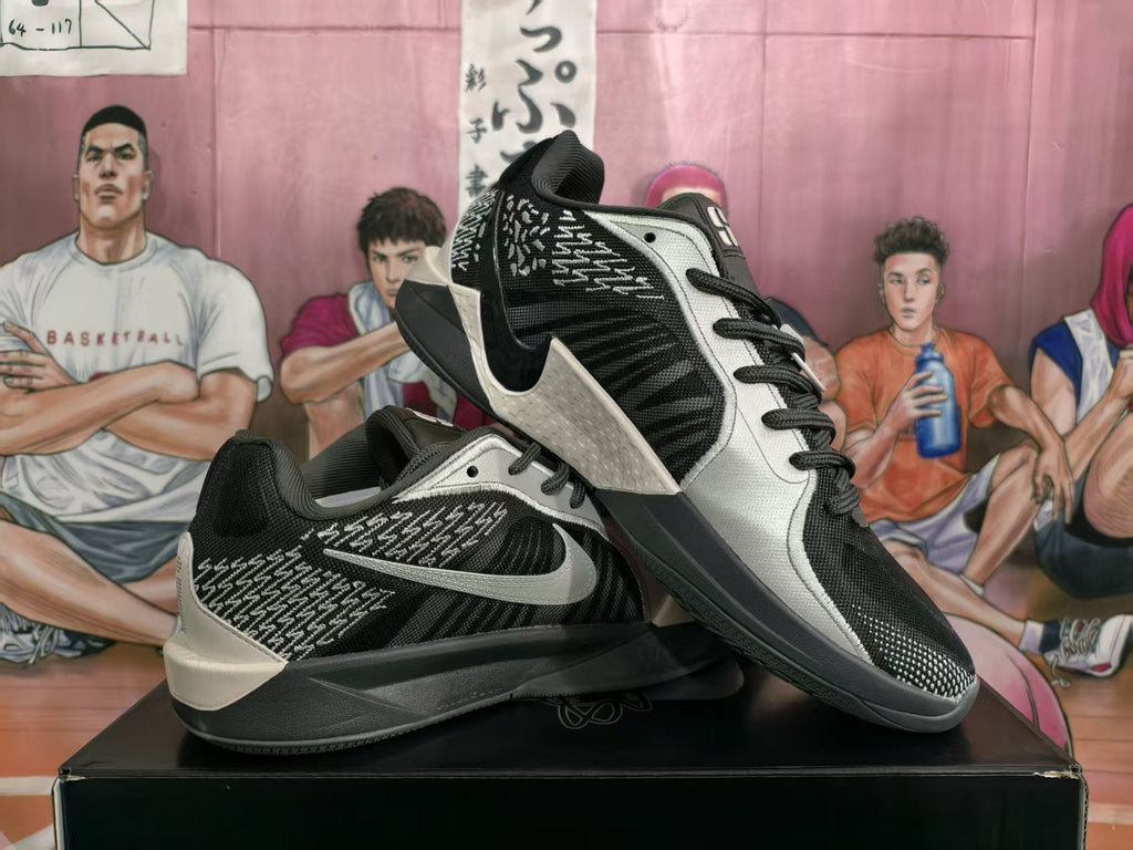 Nike Black Basketball Sneakers