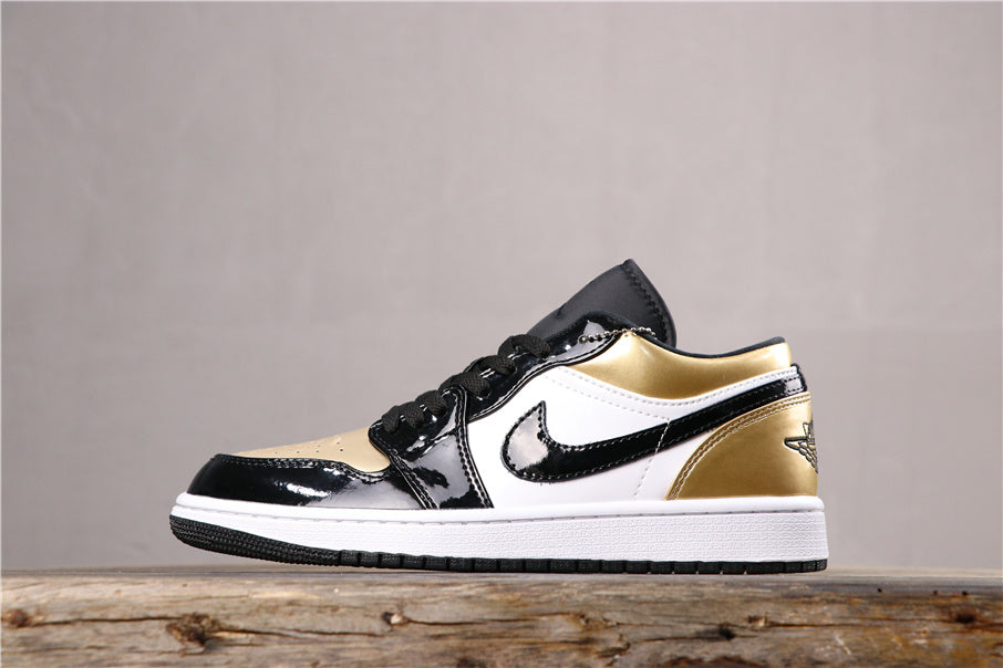 Jordan CQ9447-700 Low Sneakers Black Gold