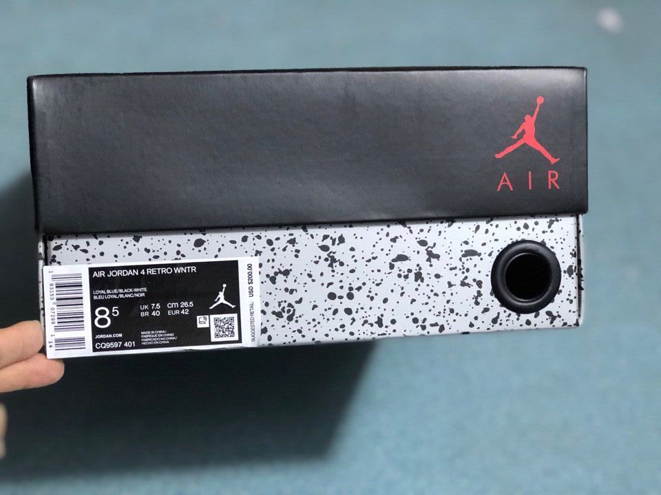 Jordan 4 Retro Winter Loyal Blue Sneakers