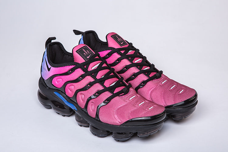 Nike Air VaporMax Plus Sneakers Pink Black Blue