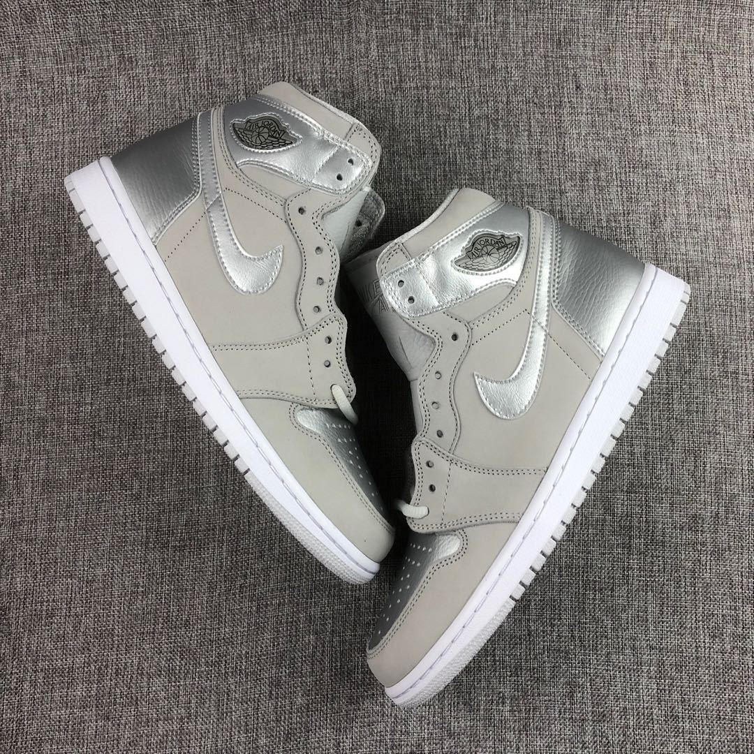 Jordan 1 High OG Japan Grey Silver Sneakers DC1788-029