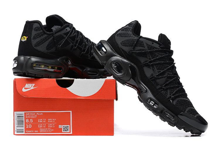 Nike Air Max Plus Black Sneakers
