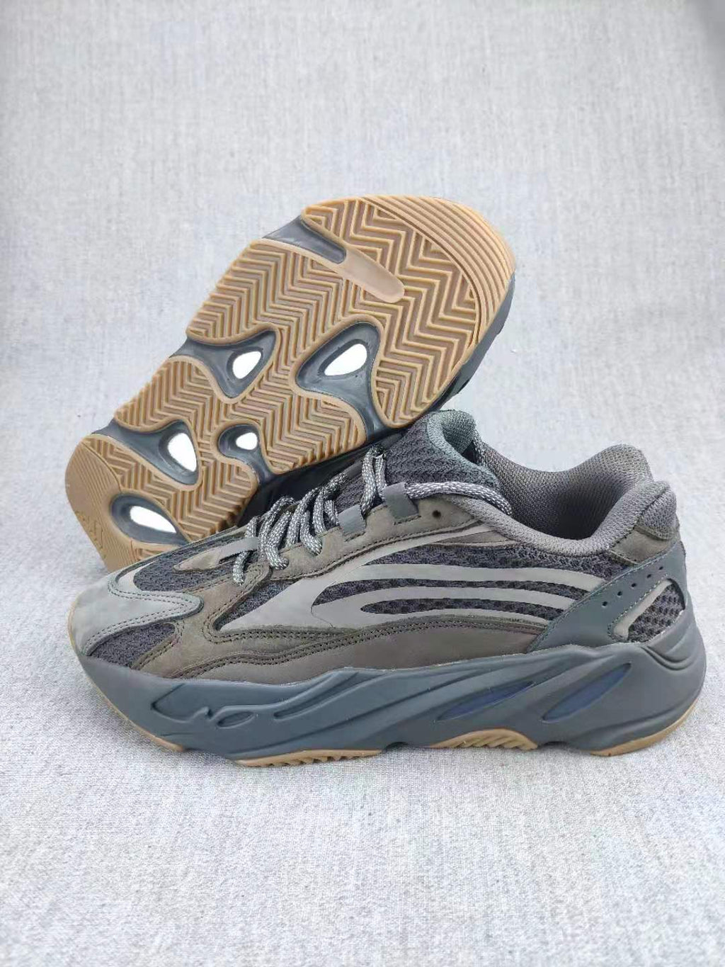 700 V2 Gray Unisex Sneakers