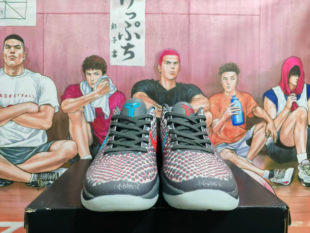 Nike Basketball Sneakers Mismatched Colors
