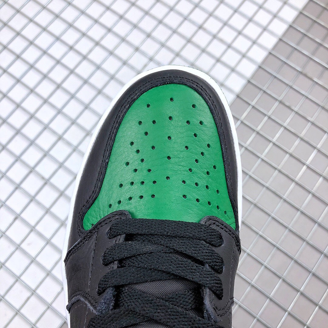 Air Jordan 1 High Pine Green Sneakers 555088-030