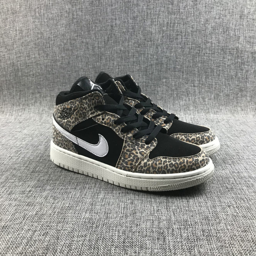 Air Jordan 1 Mid SE GS Leopard Sneakers BQ6931-021