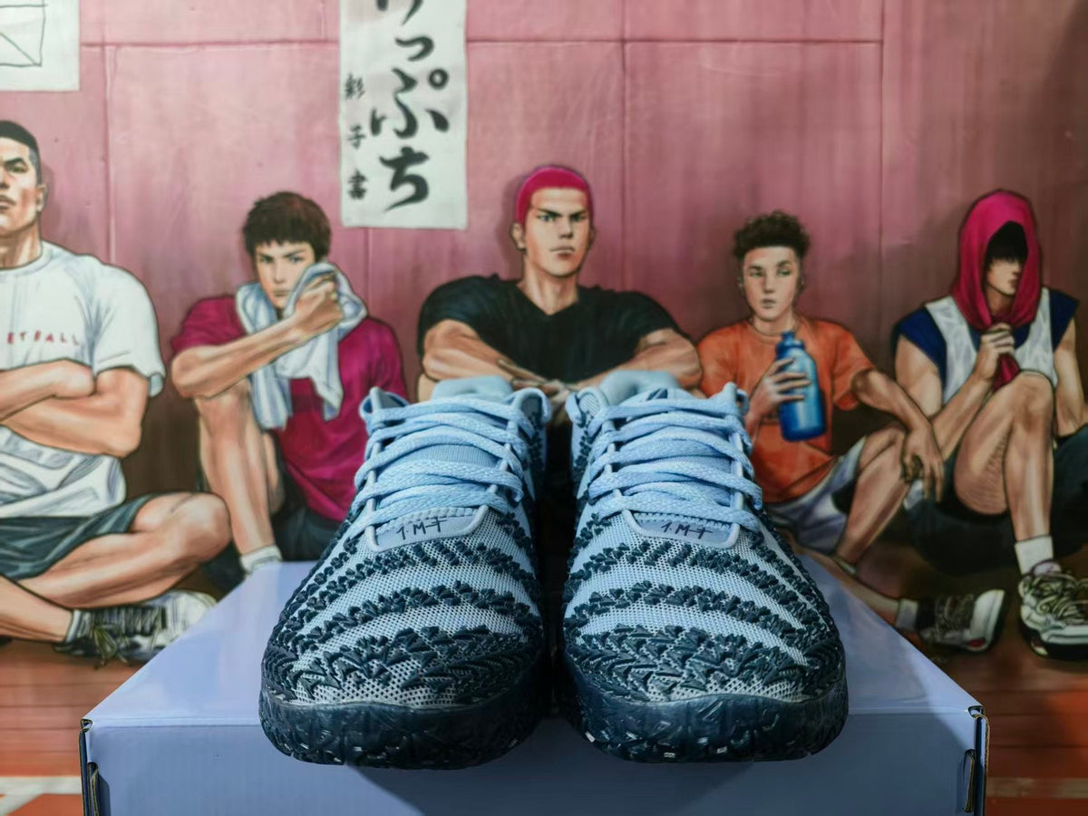 Nike Blue Textured Sneakers