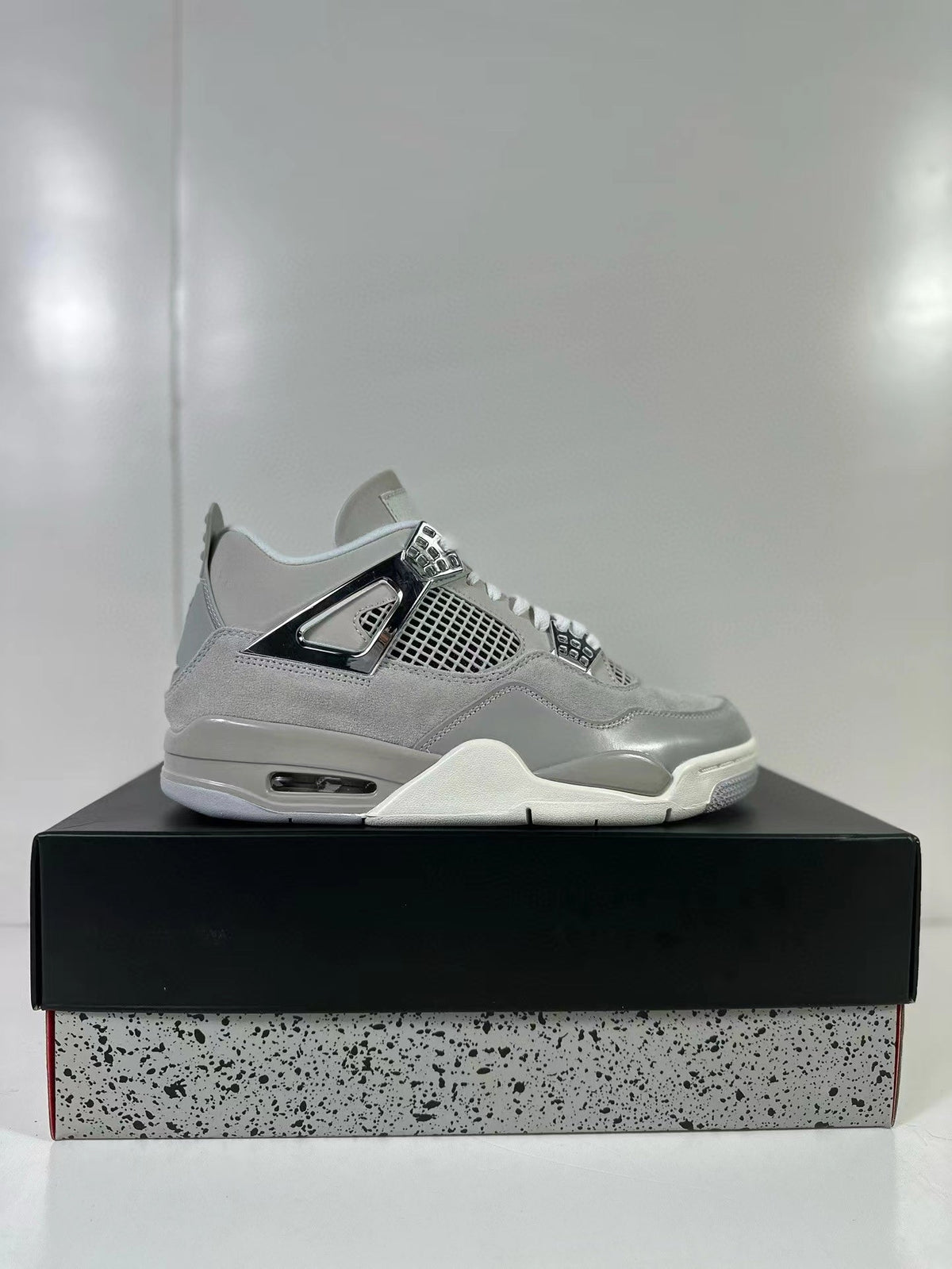 Air Jordan 4 Frozen Moments Light Iron Ore Sneakers AQ9129-001