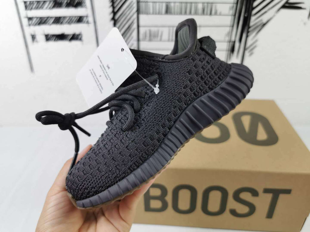Yeezy 350 V2 Kids Sneakers Black Gum Sole