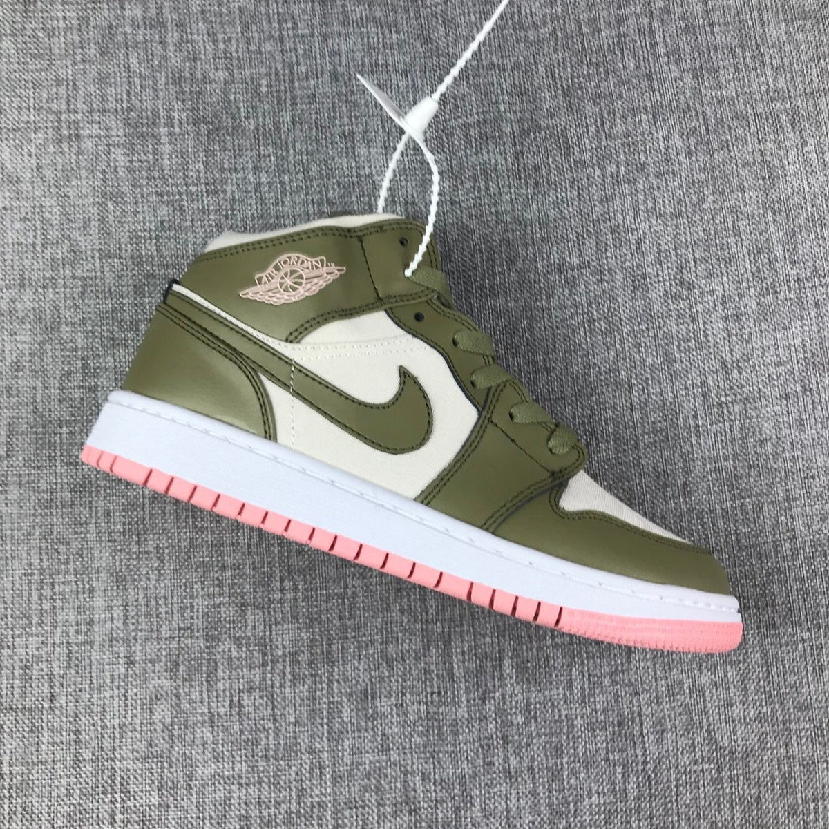 Jordan Air Jordan 1 Mid Olive White Pink Sneakers