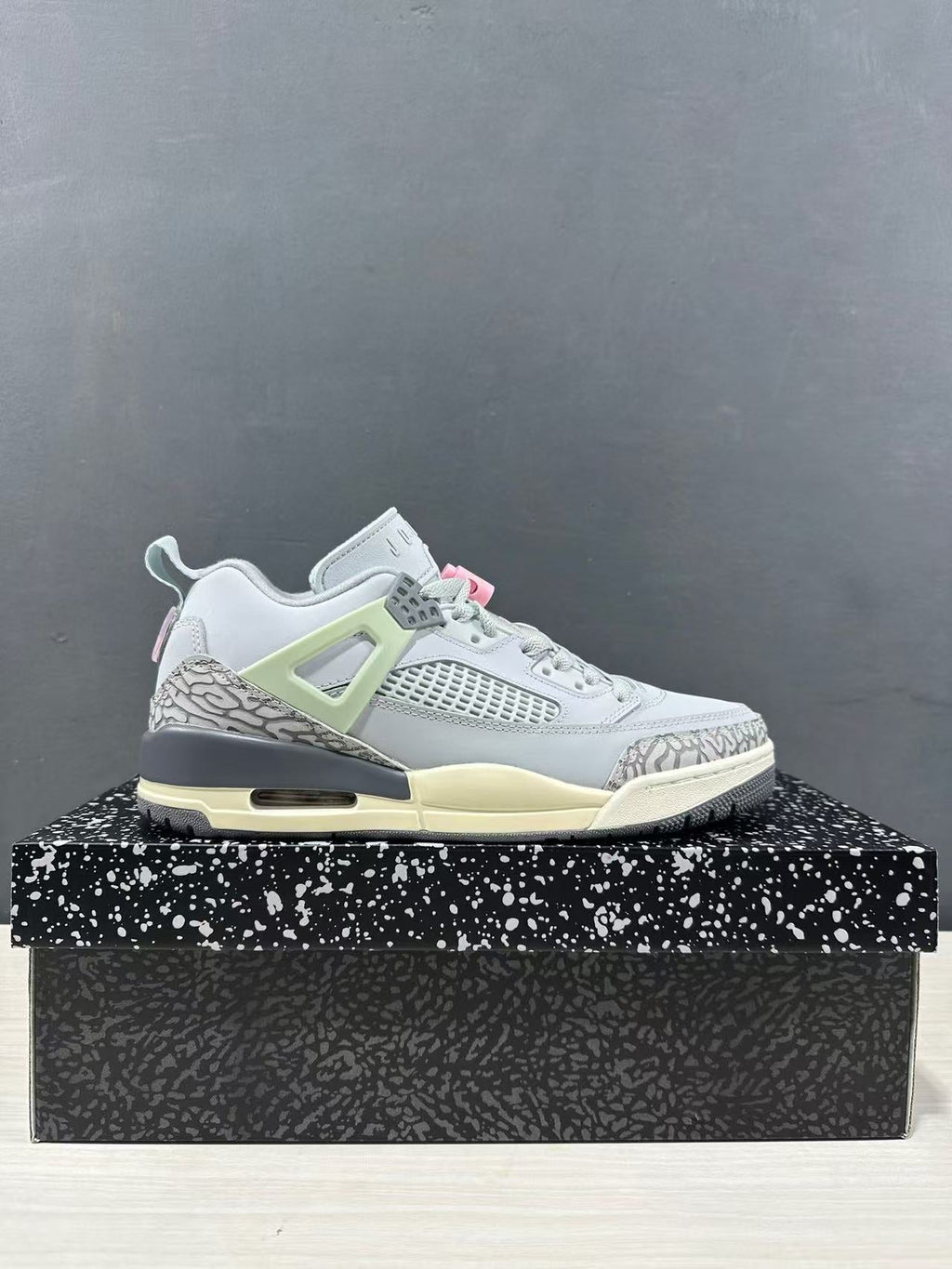Jordan Spizike Low Grey White FQ1759-401 Sneakers