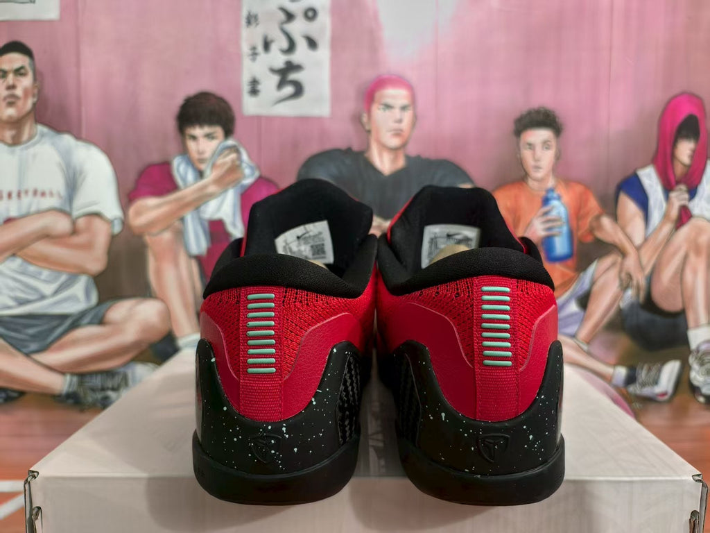 Nike Basketball Sneakers Red Black Low-Top