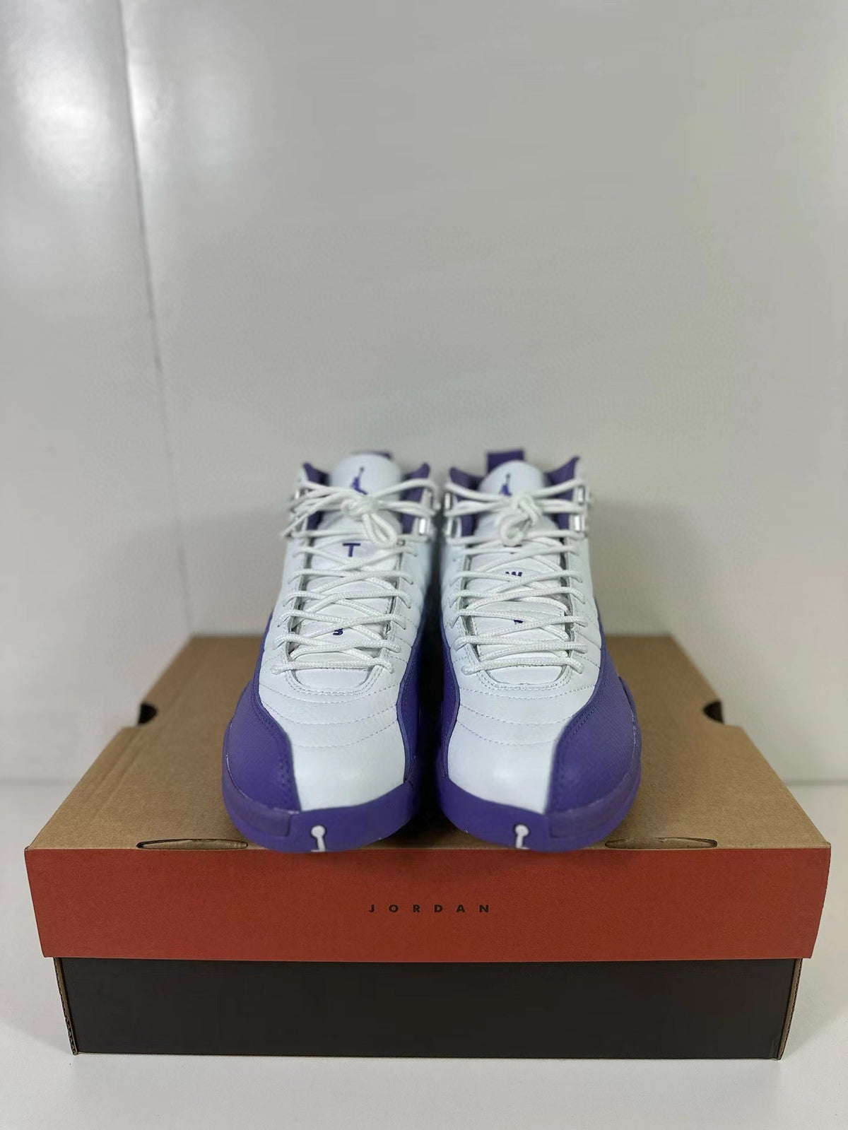 Air Jordan 12 Retro White Purple Sneakers CT8013-150