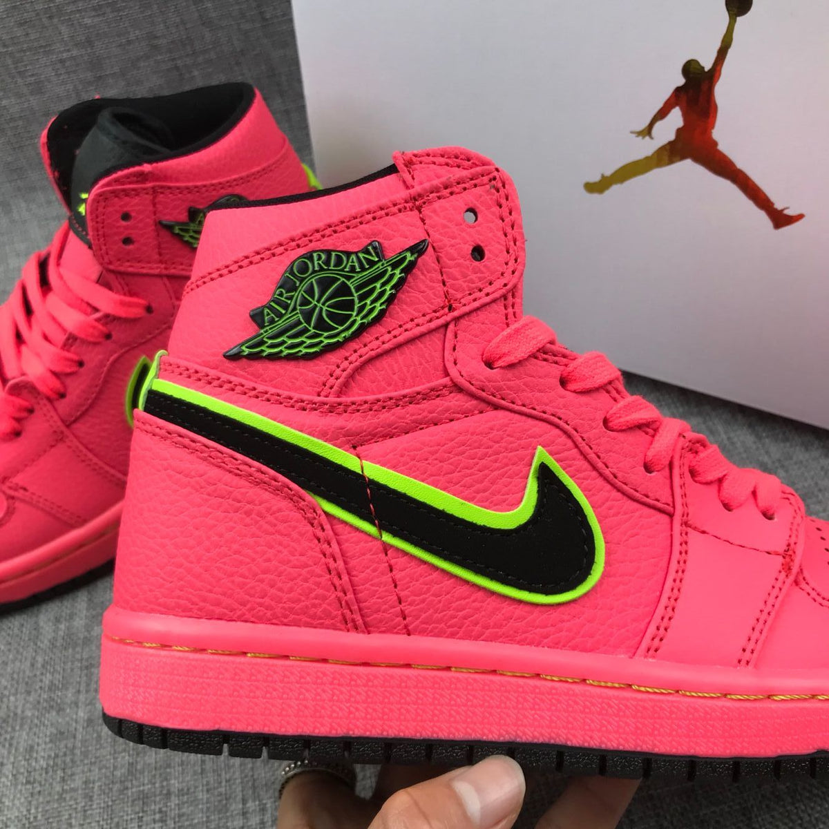 Jordan 1 Mid Hot Punch Black Volt Sneakers AQ9131-600