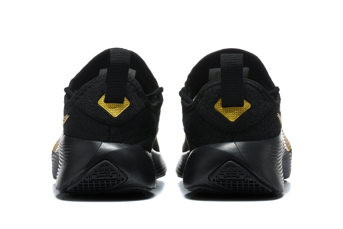 Nike LeBron 17 Low Training Shoes, Black and Gold