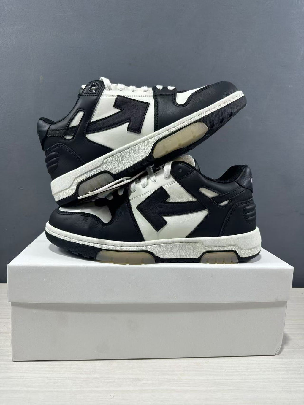 Off-White Out Of Office Low-Top Sneakers Black White OMAI89C99