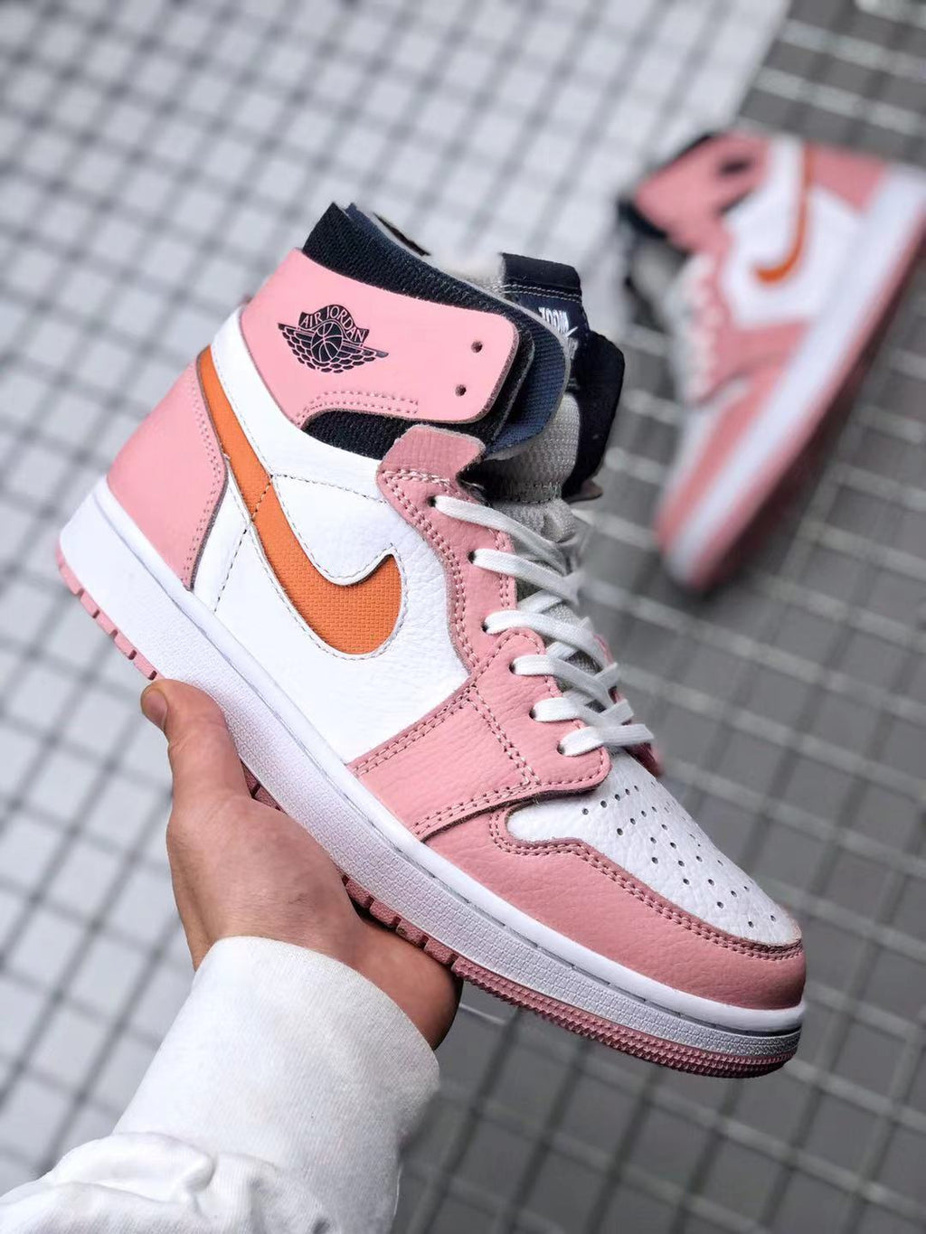 Jordan Air Jordan 1 High Zoom CMFT Pink Sneakers CT0979-601