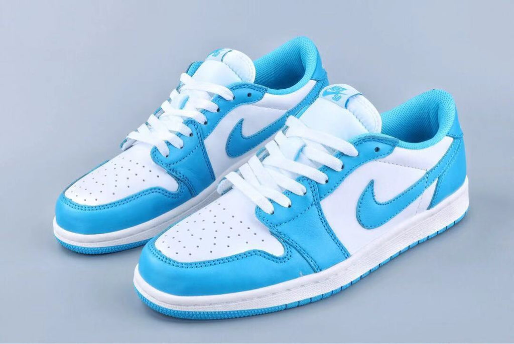 Jordan 1 Low SB North Carolina Blue White 401 Sneakers