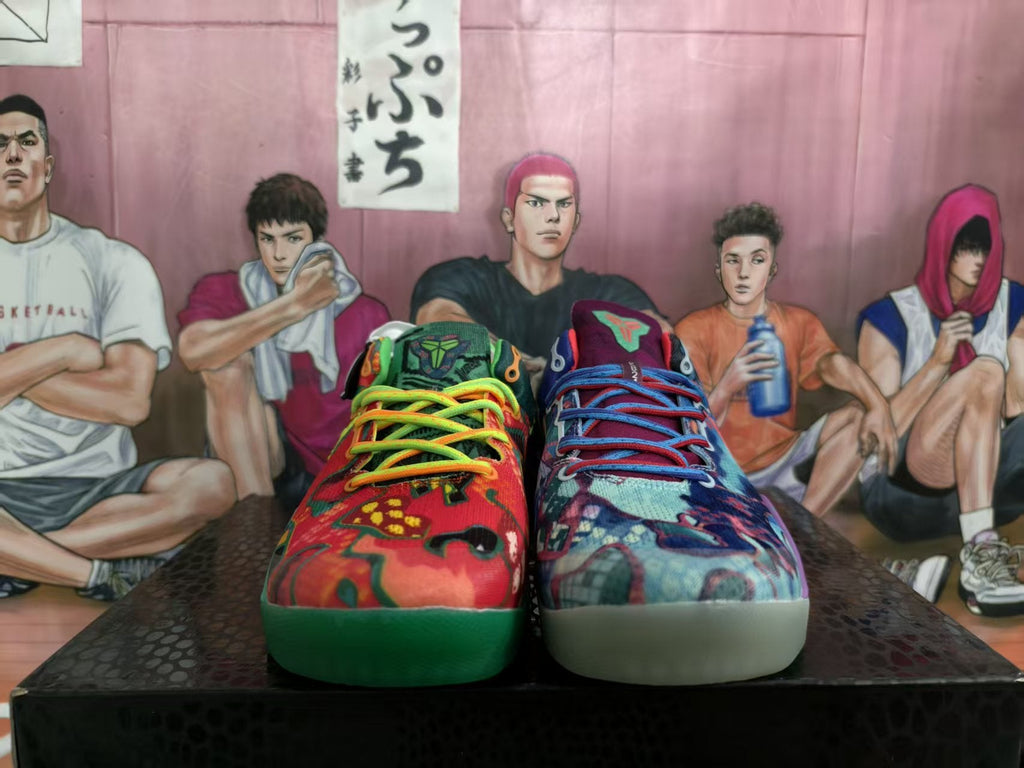 Nike Mismatched Basketball Sneakers Multicolor