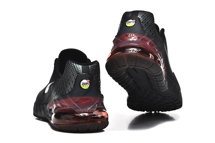 Nike Air Max 720 Black Red Sneakers