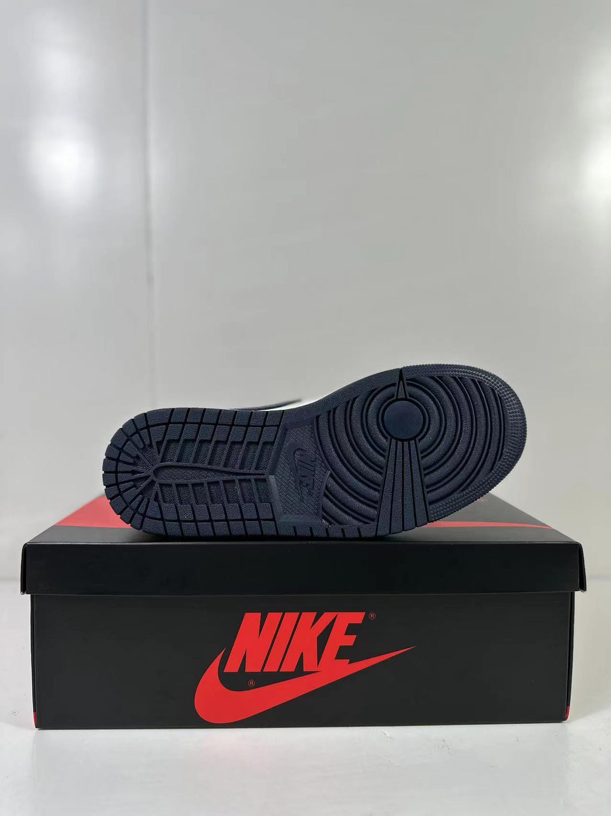 Jordan Air Jordan 1 Low OG Obsidian Sneakers CZ0790-400