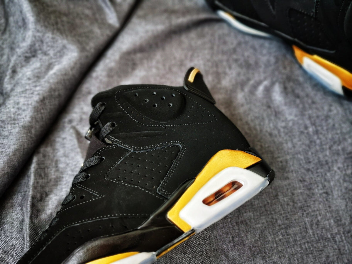 Jordan Air Jordan 6 Black Gold High-Top Sneakers