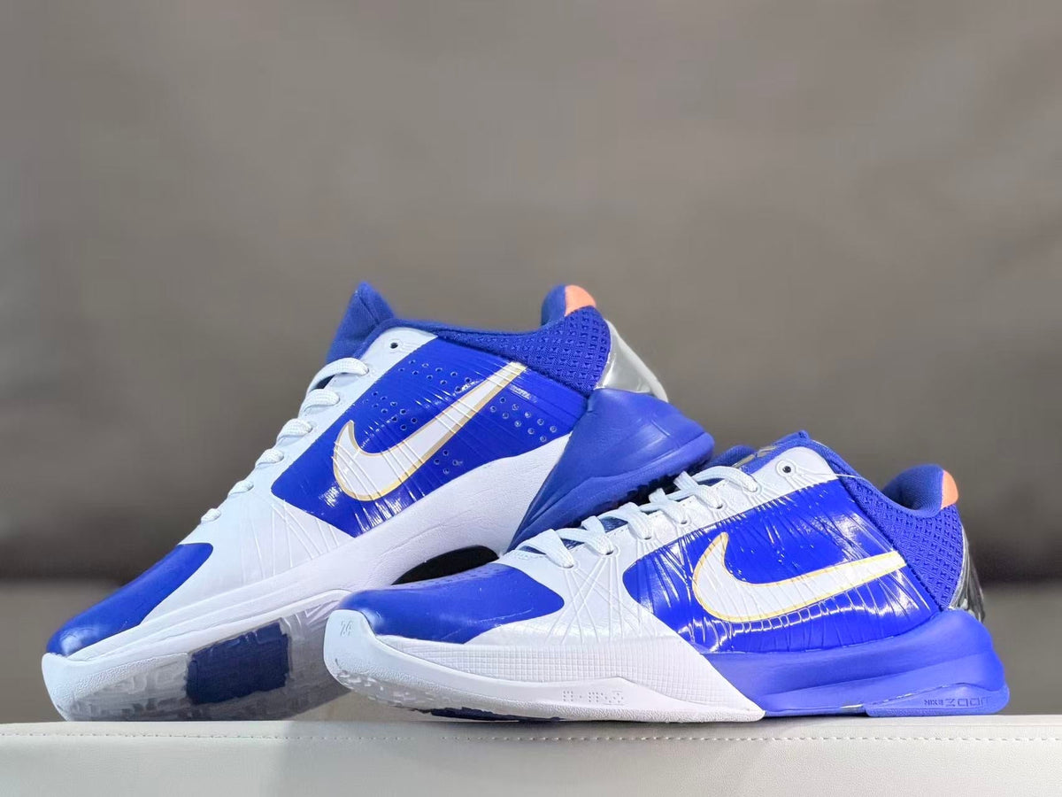Nike Kobe 5 Basketball Shoes Blue and White Sonic