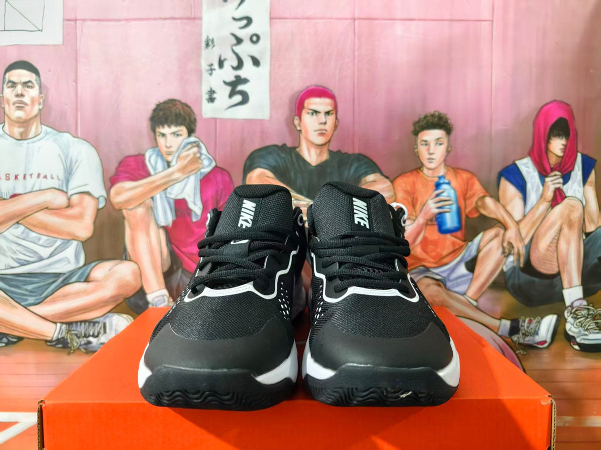 Nike Black and White Low-Top Sneakers