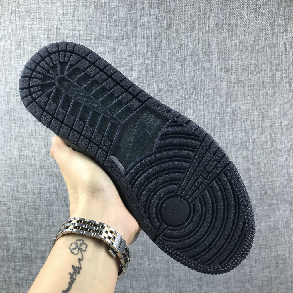 Jordan Air Jordan 1 High Black Rose Sneakers
