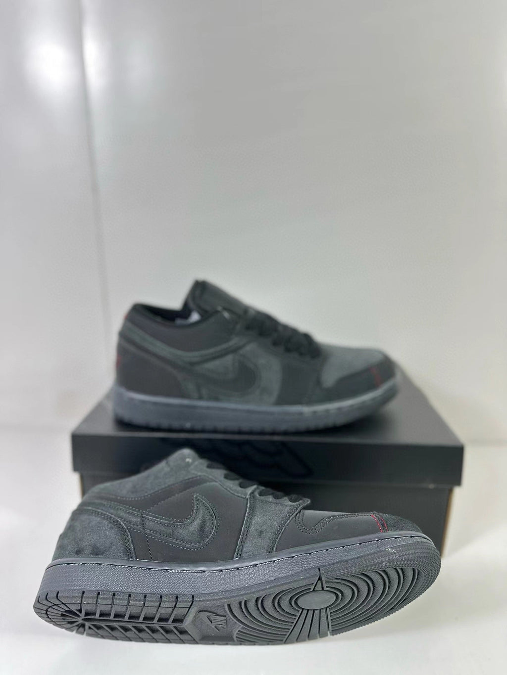 Air Jordan 1 Low SE Craft Dark Grey Sneakers FD8635-001