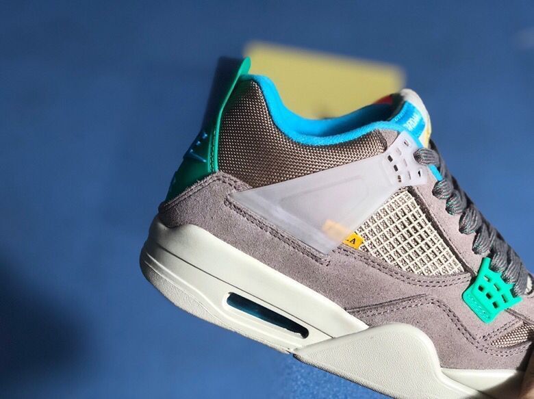 Jordan Air Jordan 4 Retro SP Grey Sneakers DJ5718-242
