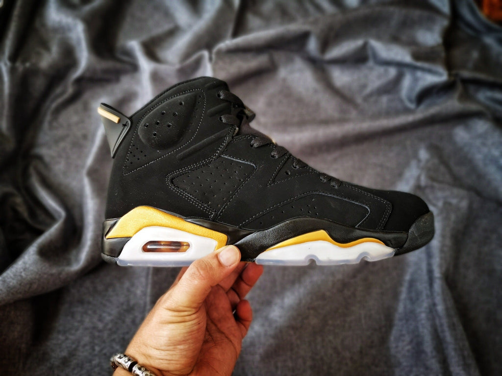 Jordan Air Jordan 6 Black Gold High-Top Sneakers
