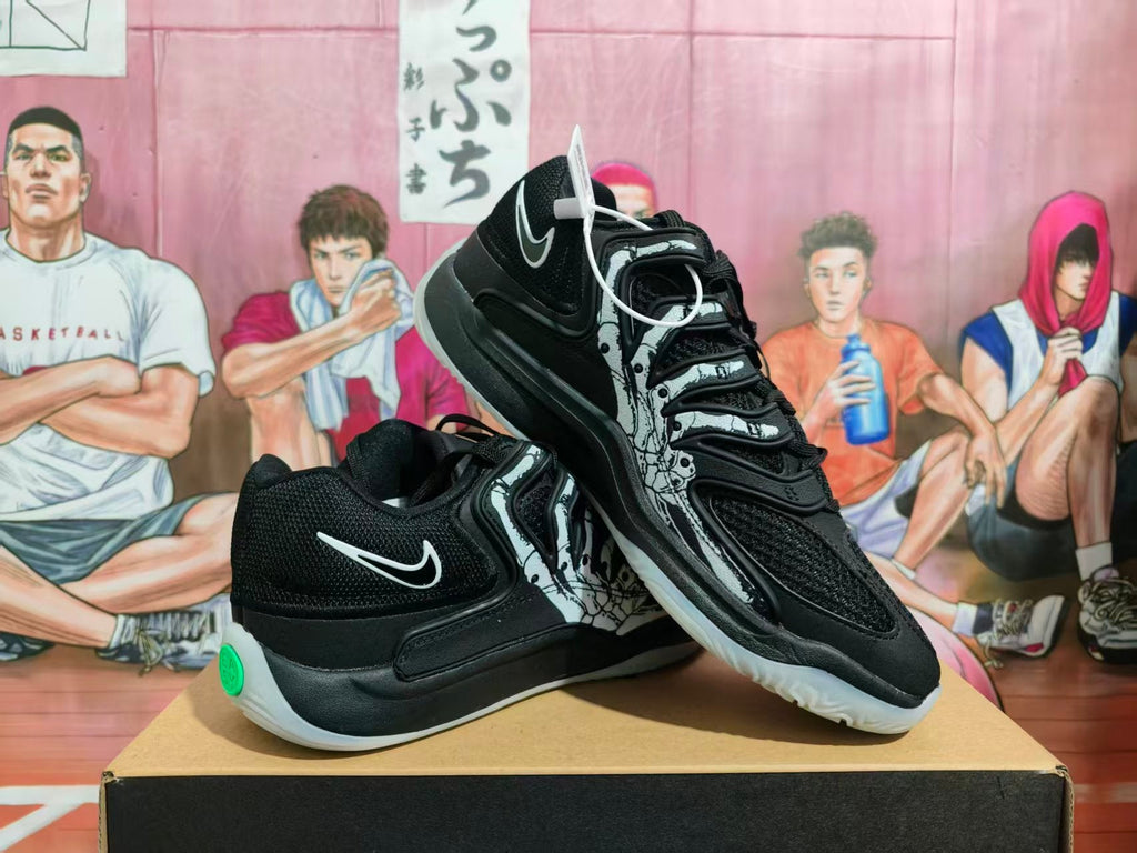 Nike Black Basketball Sneakers with Graphic Details