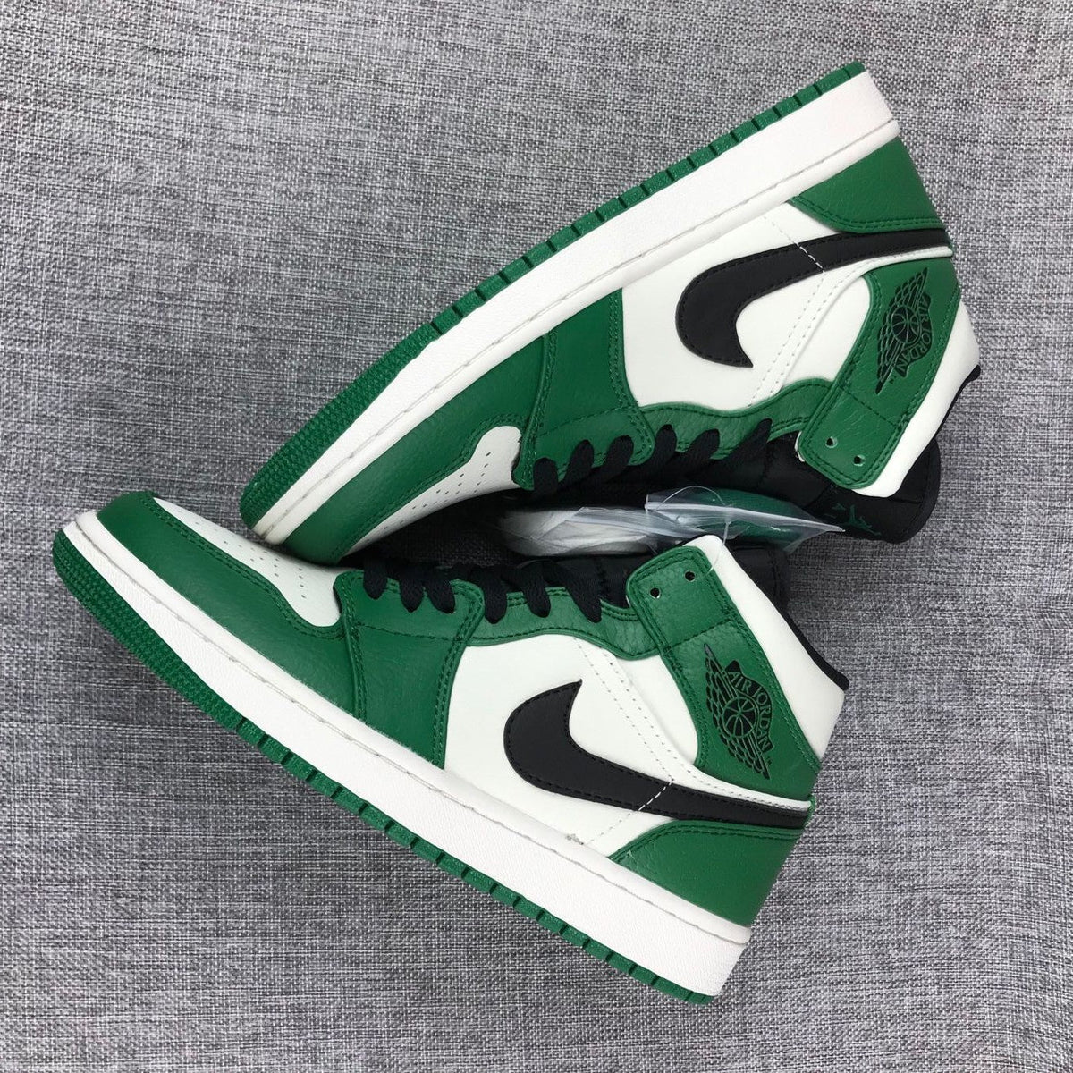 Jordan Air Jordan 1 Mid SE Green White Black Sneakers 852542-301