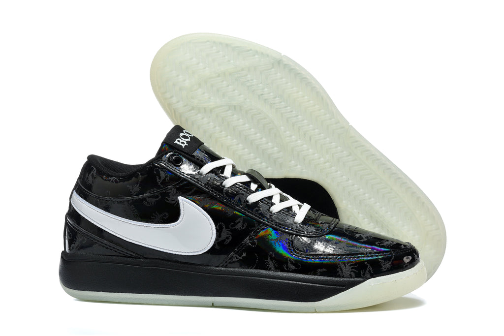 Nike 873-30 Black and White Low-Top Sneakers