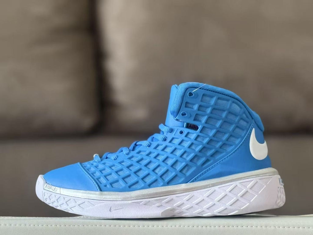 Nike Kobe 3 Basketball Sneakers Blue White 2025 Christmas