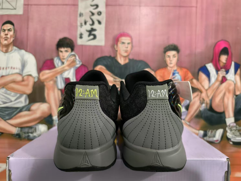 Nike Black and Grey Sneakers