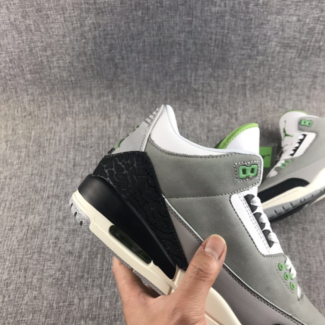 Jordan Air Jordan 3 Chlorophyll Gray Sneakers 136064-006