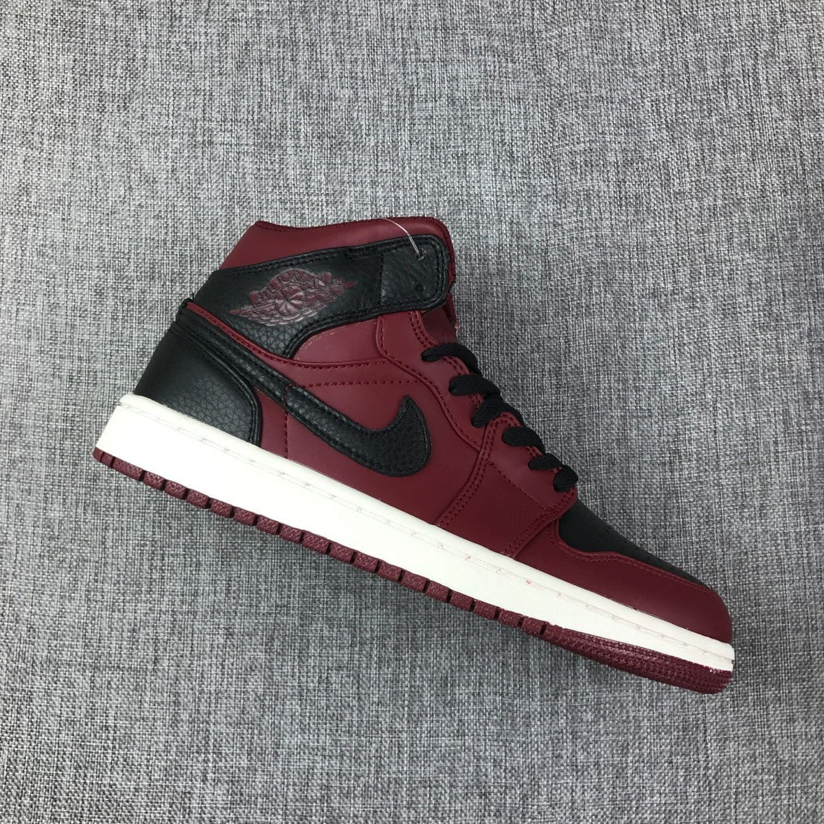 Jordan Air Jordan 1 Mid Sneakers Burgundy Black White