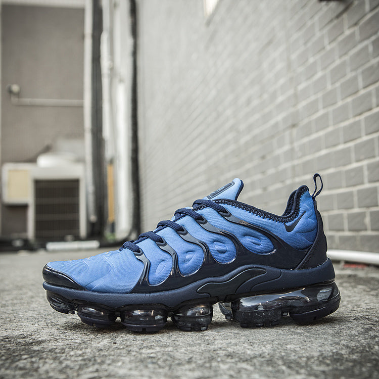Nike Air VaporMax Plus Blue Black Sneakers