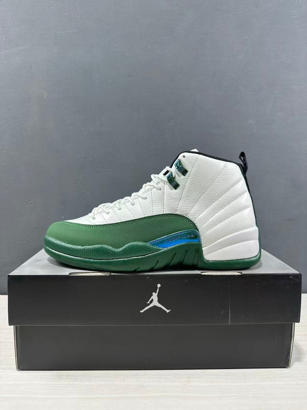 Jordan Air Jordan 12 Retro Bucks Sneakers White Green CT8013-103