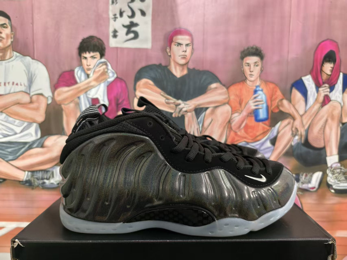Nike Holographic Spray Basketball Sneakers Black