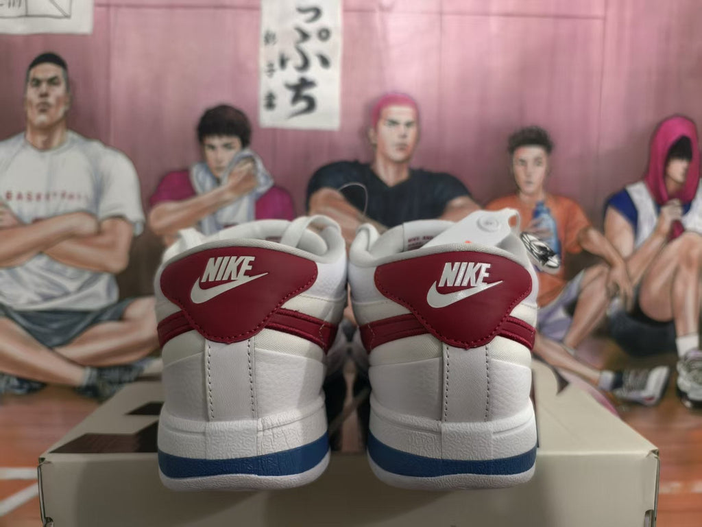Nike White and Red Low-Top Sneakers