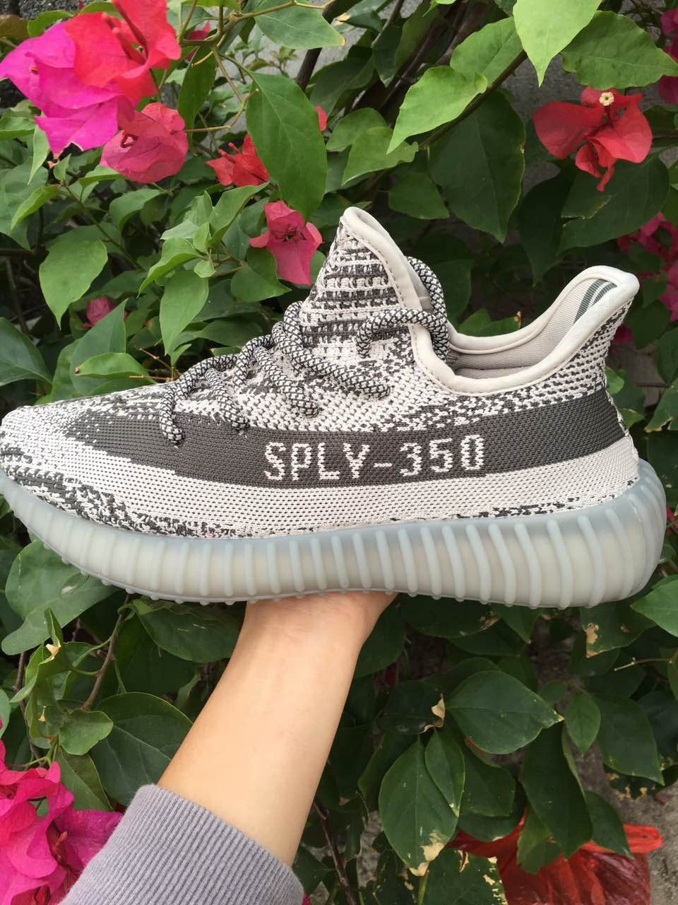 Yeezy 350 V2 Gray Knit Sneakers SPLY-350