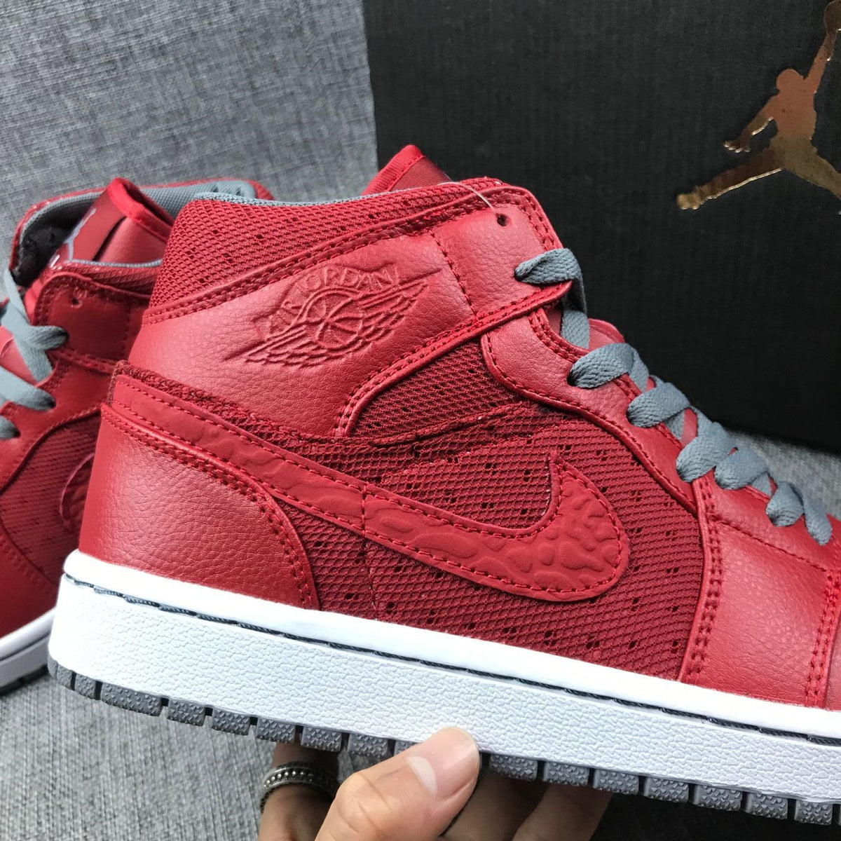 Jordan Air 1 Mid Red High-Top Sneakers 364770-603