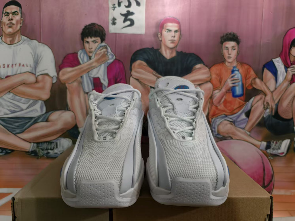 Nike Big Eyes Sneakers White with Red and Blue Details