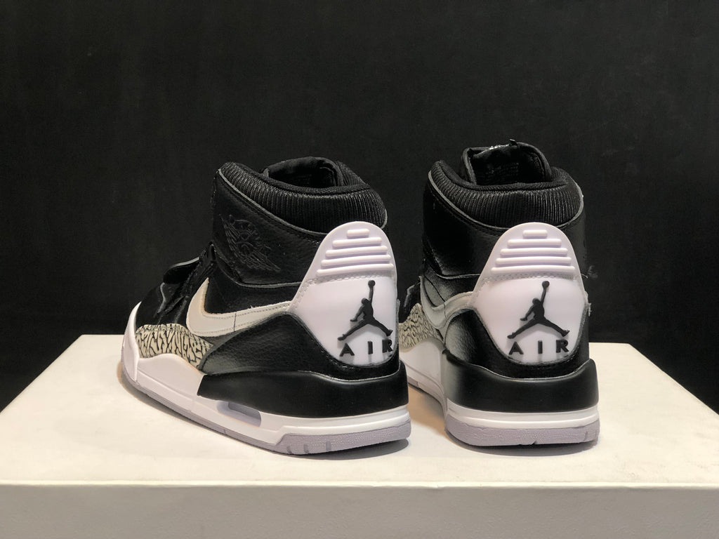 Jordan Air Jordan Legacy 312 Black White AV3922-001