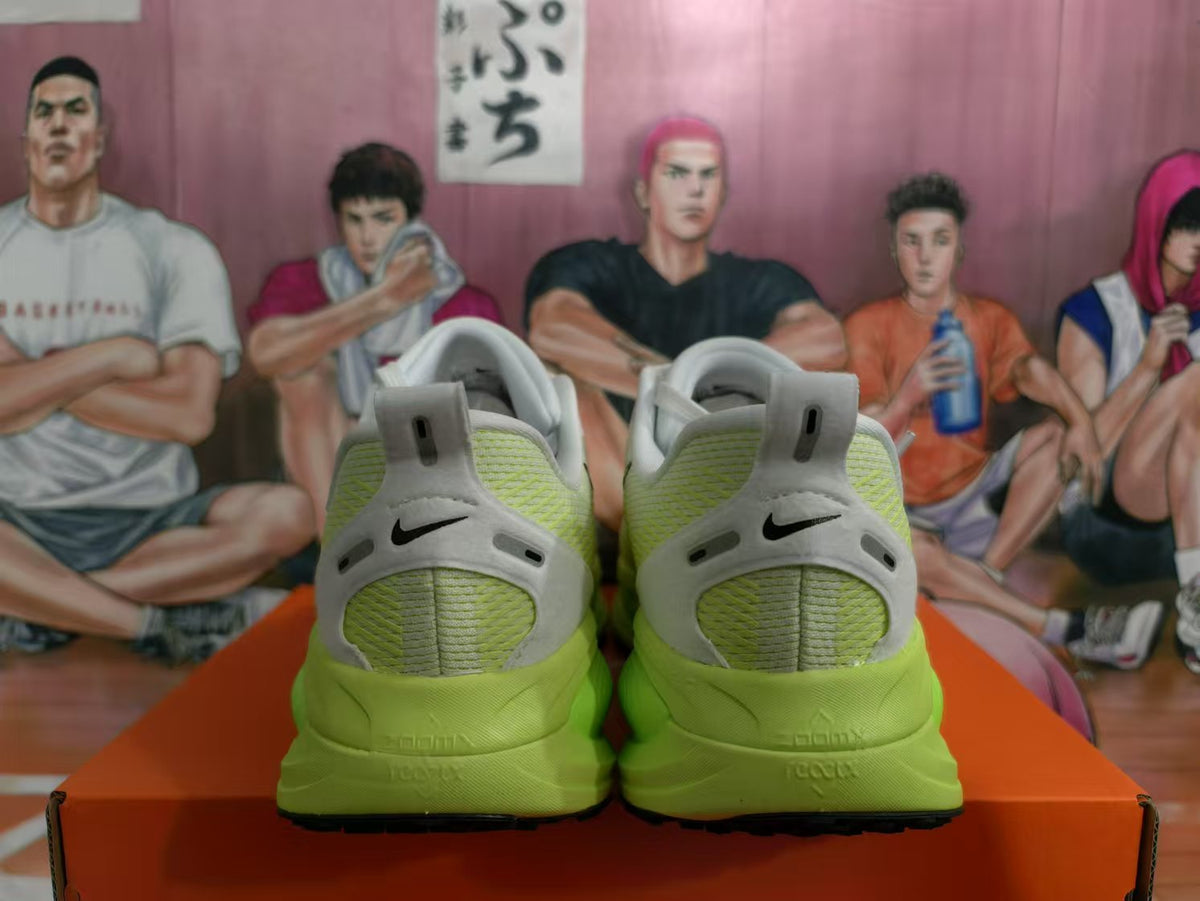 Nike Green Running Sneakers with ZoomX Detail