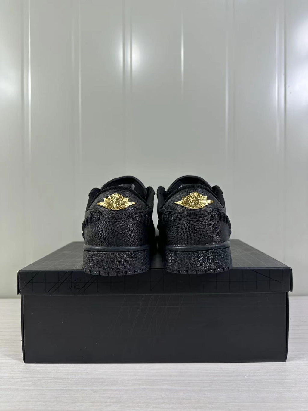 Jordan Air Jordan 1 Low Black Gold FN5032-007